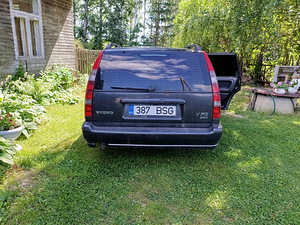 Продается Volvo V70 99 г. (5 фото из 7)