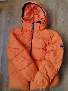 Зимняя куртка Tommy Hilfiger размер S/M (1 фото из 3)