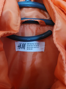 Ветровка H&M для мальчика, 146/152 (2 фото из 3)