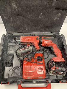 Kruvikeeraja Milwaukee M18 FSG komplekt (3 foto / 5)