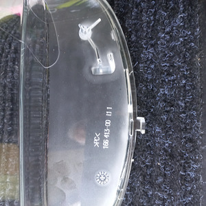 Vasaku esitule klaas MB 212 (2 foto / 3)