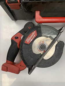 Kettasaag Milwaukee M18 FMCS komplekt (4 foto / 6)
