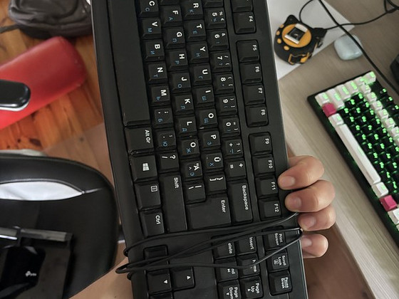 Logitech K120 проводная клавиатура