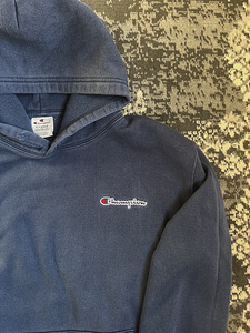 Champion худи (2 фото из 2)