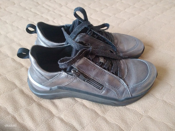 Ecco kingad / tennised, suurus 34