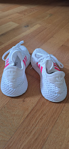 Кроссовки Adidas, размер 29 (2 фото из 5)