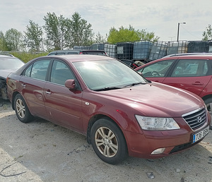 HYUNDAI SONATA 2,0B ЗАПЧАСТИ (3 фото из 8)