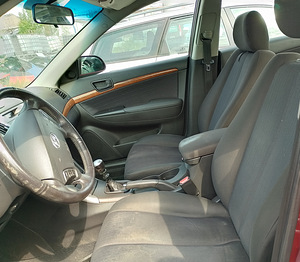 HYUNDAI SONATA 2,0B ЗАПЧАСТИ (6 фото из 8)