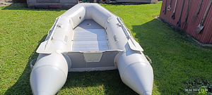 Продам лодку (7 фото из 7)
