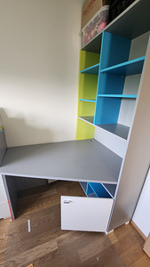 UNI FRESH Raamaturiiul-laud (parem) / Study Table 996(510)x1 (6 foto / 10)