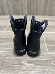 Сапоги Crocs, размер C6, 22. (2 фото из 5)