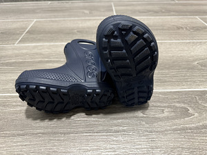 Сапоги Crocs, размер C6, 22. (4 фото из 5)