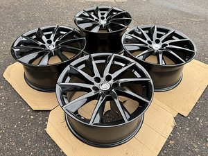 18" оригинальные диски Jaguar 5x108 (5 фото из 6)