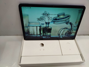 Tahvelarvuti Huawei Matepad, Täiskomplekt koos klaaviatuur (2 foto / 6)