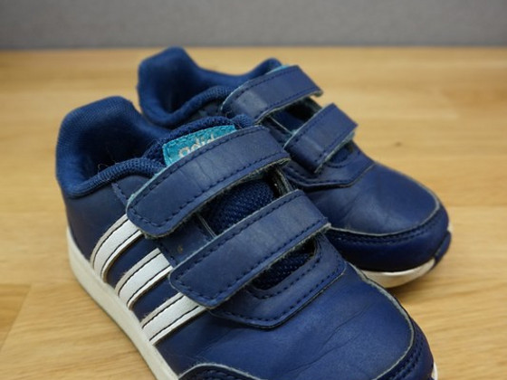 Кроссовки Adidas 25