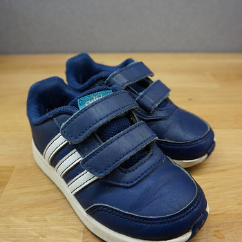 Кроссовки Adidas 25