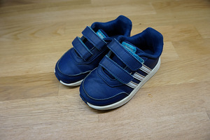 Adidas tossud 25 (4 foto / 4)