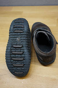 Adidas kõrgemad tossud 26 (3 foto / 3)