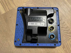 Плоттер эхолот Navman Trackfish 6500 (2 фото из 2)