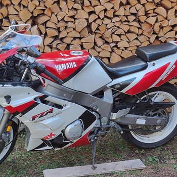 Yamaha FZR 600 Genesis 67kW