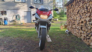 Yamaha FZR 600 Genesis 67кВт (4 фото из 7)
