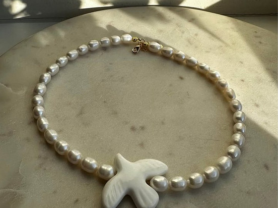 AAA pärlitest choker kaelakee