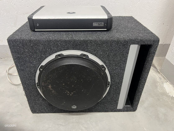 Subwoofer JL Audio koos võimuga