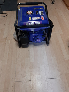 Bensiinigeneraator 3.8 kW/220, 3 kW/230 (2 foto / 3)