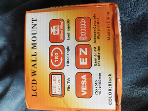 Kronstein LCD teleri seinale kinnitamiseks (1 foto / 2)
