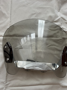 Esiklaas YAMAHA XVS 1100 (1 foto / 10)