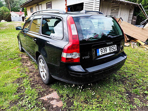 2005 Volvo V50 Momentum (7 foto / 10)