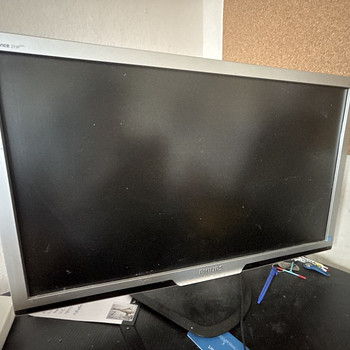 Монитор Philips 60hz 1920x1080