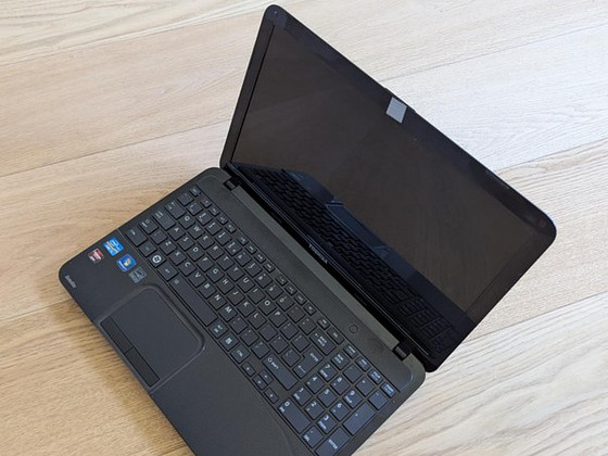 Ноутбук Toshiba Satellite L850 - 11D
