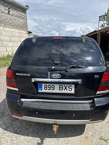 Kia Sorento varuosadeks 2009. aasta (5 foto / 10)