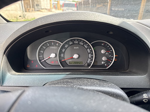 Kia Sorento varuosadeks 2009. aasta (9 foto / 10)