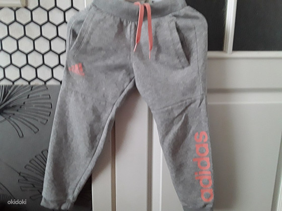 Adidas laste dressipüksid 4-5a. 110cm