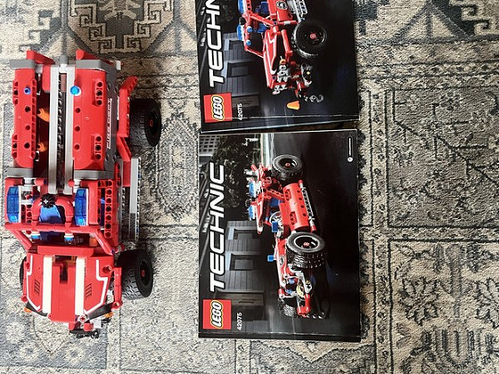 LEGO Technic 42075 – Спасательный автомобиль