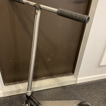 Trick scooter