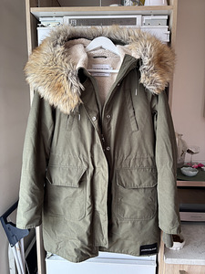 Talveparka Calvin Klein (1 foto / 5)