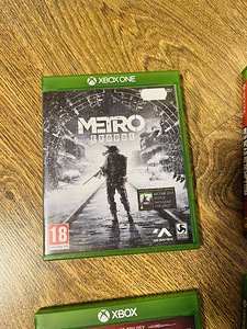 Продам игры для Xbox One (8 фото из 10)