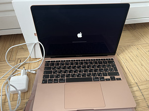 MacBook Air 2020 Retina 13 (2 фото из 2)