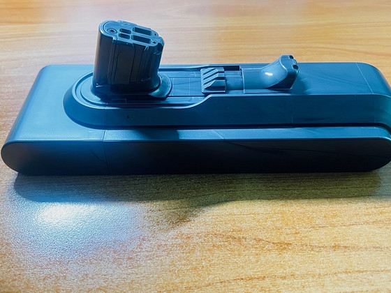 Dyson Gen5 2500mAh Li-ion tolmuimeja uus originaal