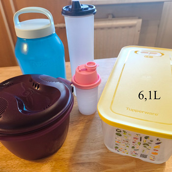 Tupperware konteinerite komplekt