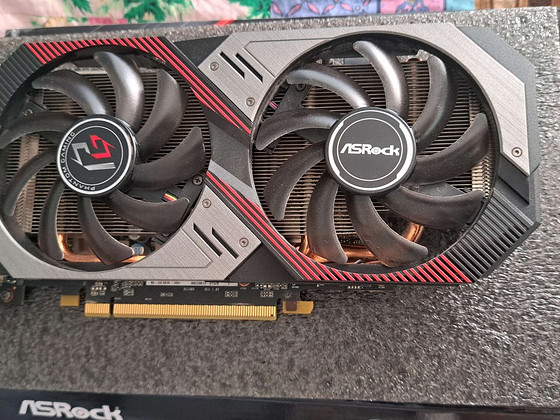 RX 5500 XT 8GB ASRock
