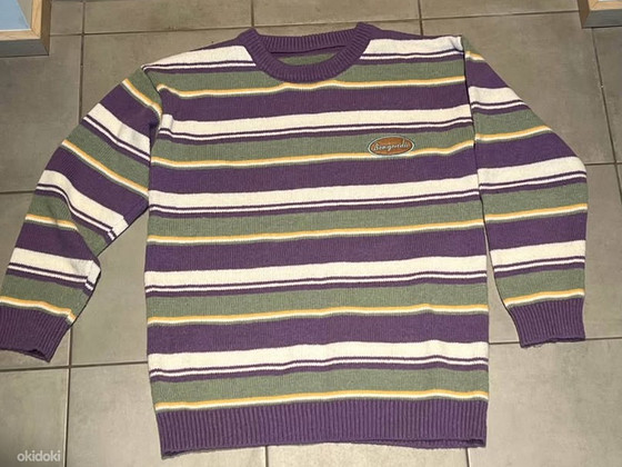 Свитер