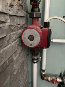 Pump (4 foto / 4)