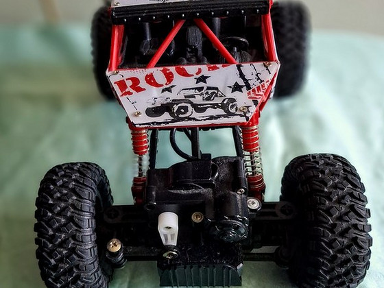 Игрушечная машина Rock Crawer