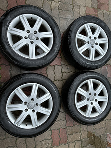 R18/audi original (3 foto / 6)