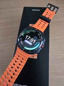 Samsung Galaxy Watch Ultra (1 foto / 4)