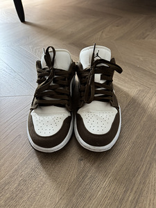 Air Jordan 1 Low Olive EU 40.5 + tasuta transport (2 foto / 6)